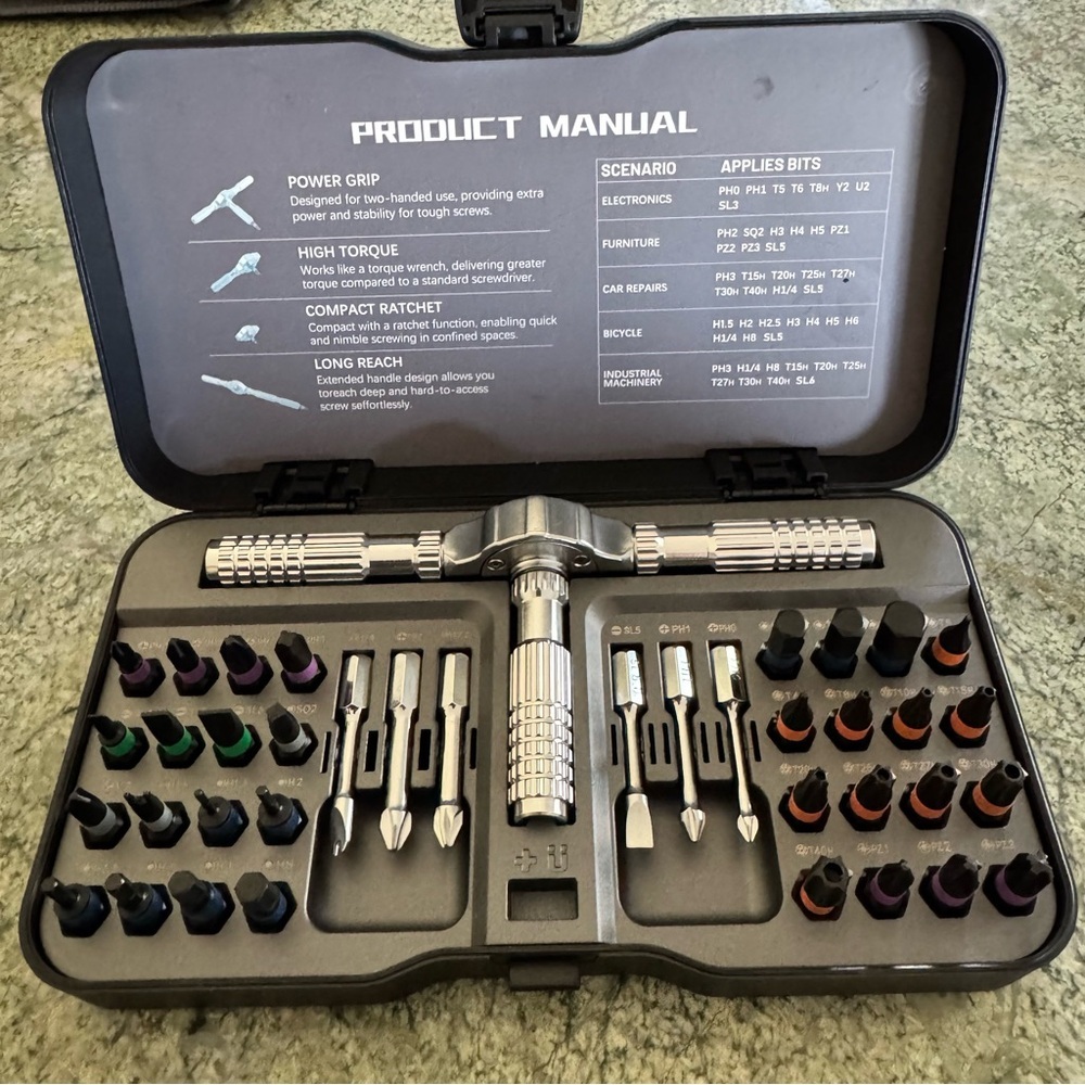 40in1 Ratchet Comprehensive Screwdriver Bit Set with Case